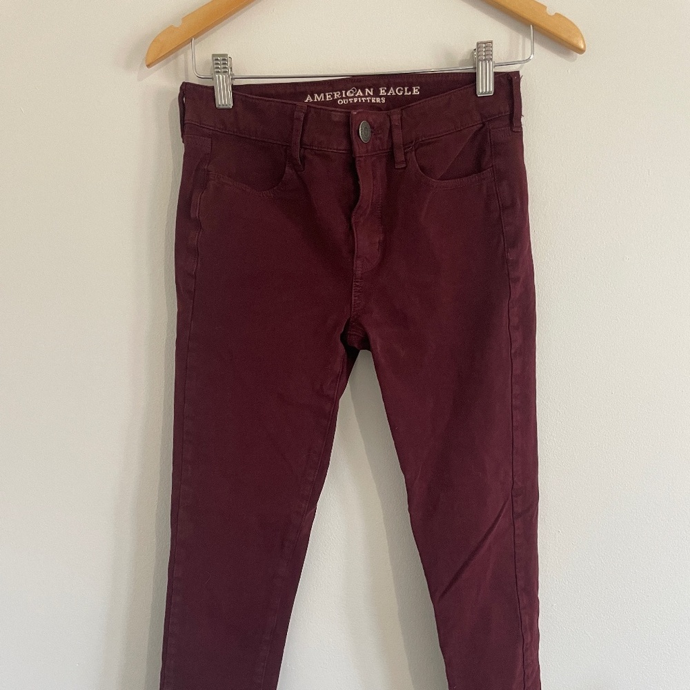 American Eagle High Rise Cranberry Jeggings Size 2